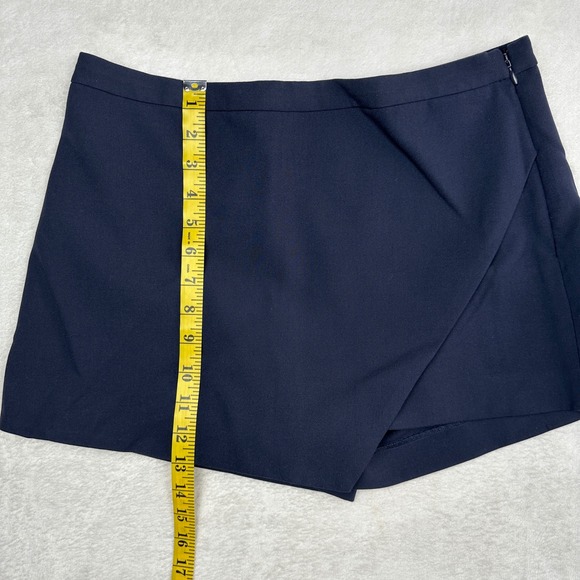 Babaton Aritzia Navy Blue Wrap Front Skort Mini Skirt Shorts Size 10 - Picture 6 of 9